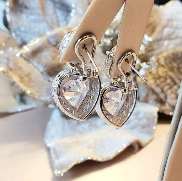 Sterling Silver Signed "R" Crystal Heart Earrings - Picture 3 of 6
